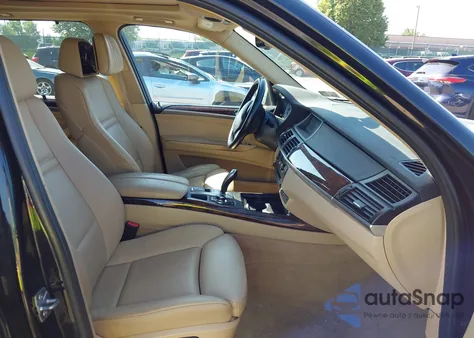 2012 BMW X5 xDrive35I/xDrive35I Premium/xDrive35I Sport Activity z USA, uszkodzony, nr VIN 5UXZV4C5XCL989143